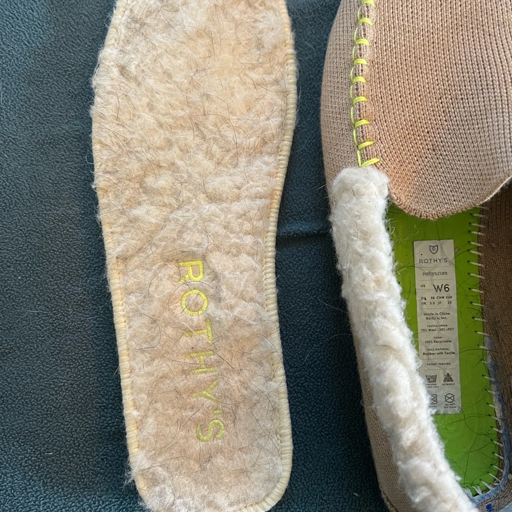 Rothy’s slippers size 6 women - Picture 6 of 7